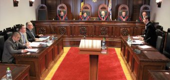 CC: Interdicţia impusă persoanelor cu dizabilităţi mintale de a vota în alegeri este neconstituţională