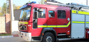 Autospeciale de stingere a incendiilor și costume de protecție pentru pompierii din R. Moldova