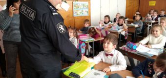 Elevii sunt, de azi, în vacanță! Recomandările Poliției Republicii Moldova