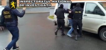 Un bărbat din Chișinău ar fi obligat o tânără să practice prostituția, în schimbul unor datorii