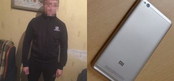 Un bărbat de 29 ani ar fi jefuit o minoră de 10 ani