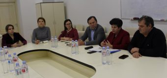 Reprezentanții Oficiului Național al Viei și Vinului și ai întreprinderilor de vinificație – la o întâlnire cu conducerea ANSA