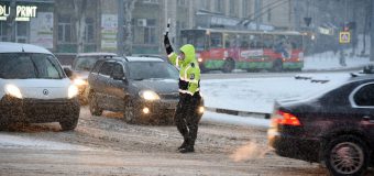 Poliția, despre încălcările de circulație în weekend: „Necătând la faptul că pe drumuri se circulă în condiții de iarnă…”
