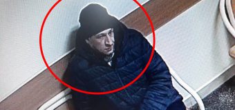 Furt într-o policlinică din Chișinău. A sustras din geanta care se afla pe scaun (VIDEO)