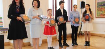 Natalia Elena Intotero: Vreau să vă asigur că Ministerul Românilor de Pretutindeni vă este partener