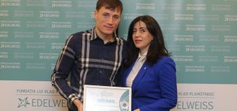 Ambros, cel care a marcat unicul gol pentru Moldova în meciul cu Franța, a fost premiat de fundația lui Plahotniuc