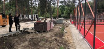 În Parcul Valea Trandafirilor au loc lucrări de amenajare a unui complex sportiv (FOTO)