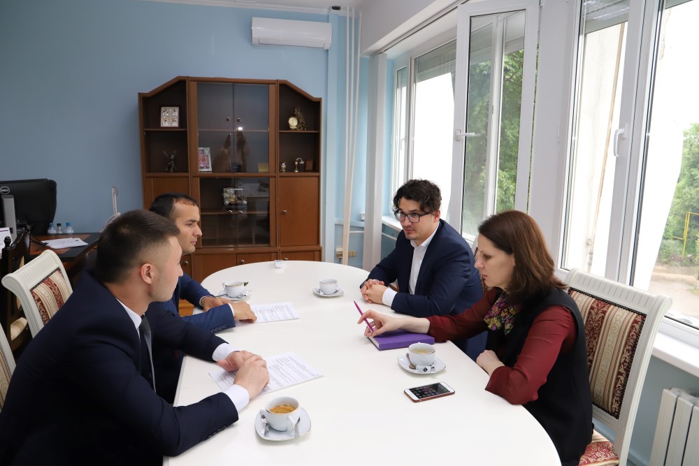 O delegație a Centrului Național Informațional în domeniul Brevetelor din Republica Tadjikistan – în vizită la AGEPI