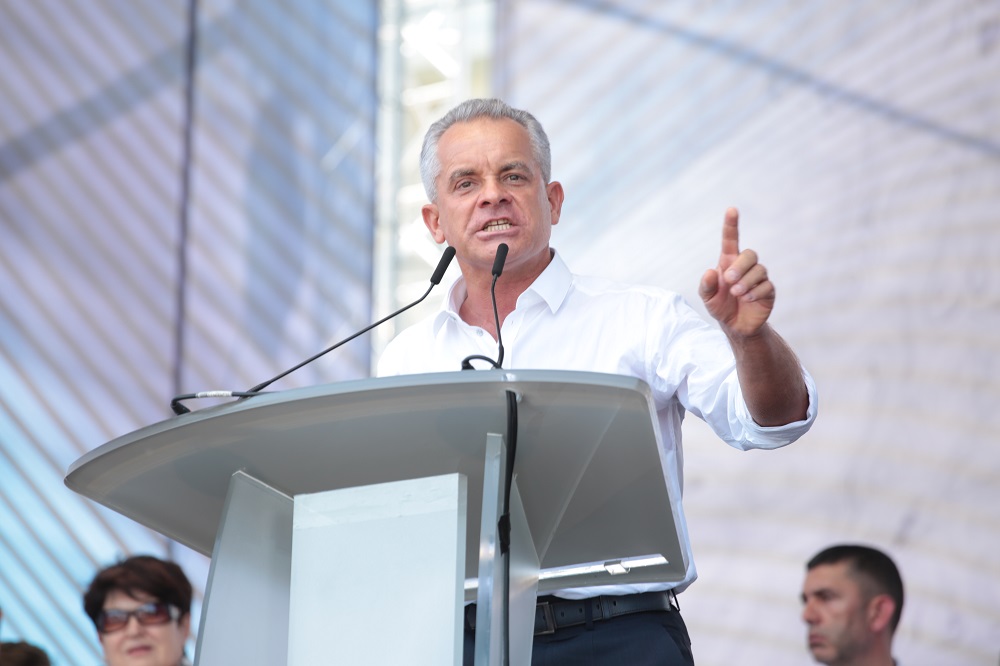 Plahotniuc: Am primit multe semnale și mesaje care confirmă că lumea nu mai suportă această bătaie de joc și își pune speranța într-o salvare, inclusiv își pune speranța în mine…