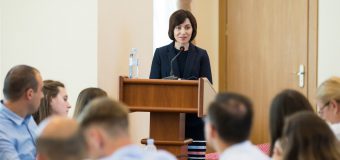 Maia Sandu: Să lucrăm împreună pentru ca Moldova să devină un loc în care tinerii au oportunități de dezvoltare profesională