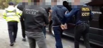 Doi cetățeni ai României – suspectați că ar fi racolat tinere din R. Moldova pentru a practica prostituția