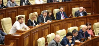 Deputații Blocului ACUM: „E o situație fără precedent când Guvernul a încercat să prezinte așa-zisul raport…”