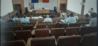 Discuții aprinse în cadrul Consiliului municipal Chișinău, în contextul Raportului Curții de Conturi