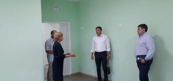 Vizită a președintelui raionului Cimișlia și directorului FISM la gimnaziul și grădinița din satul Gradiște