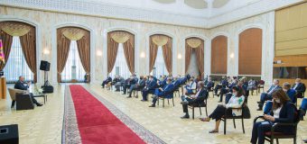 Dodon, la discuții cu șefii misiunilor diplomatice acreditate în Republica Moldova