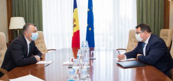 Deschiderea secțiilor de votare în țările UE, discutată de Chicu cu Michalko