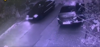 Un tânăr și doi minori au răpit un BMW pentru a se plimba prin oraș