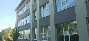 Proiectele de eficiență energetică în municipiul Strășeni continuă