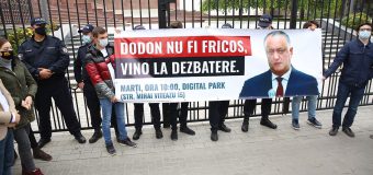 Tinerii PAS, la Președinție: Dodon trebuie să vină la dezbateri