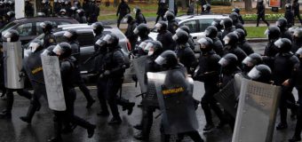 Belarus: Manifestanţii anti-Lukaşenko, dispersaţi în mod violent; circa 100 de persoane au fost arestate
