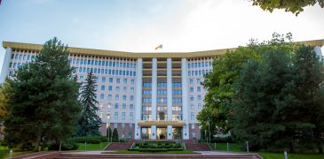 Parlamentul va examina propunerea de încetare a stării de urgență în sectorul energetic