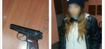 Tânără cu pistol pneumatic – reținută de carabinieri în Capitală