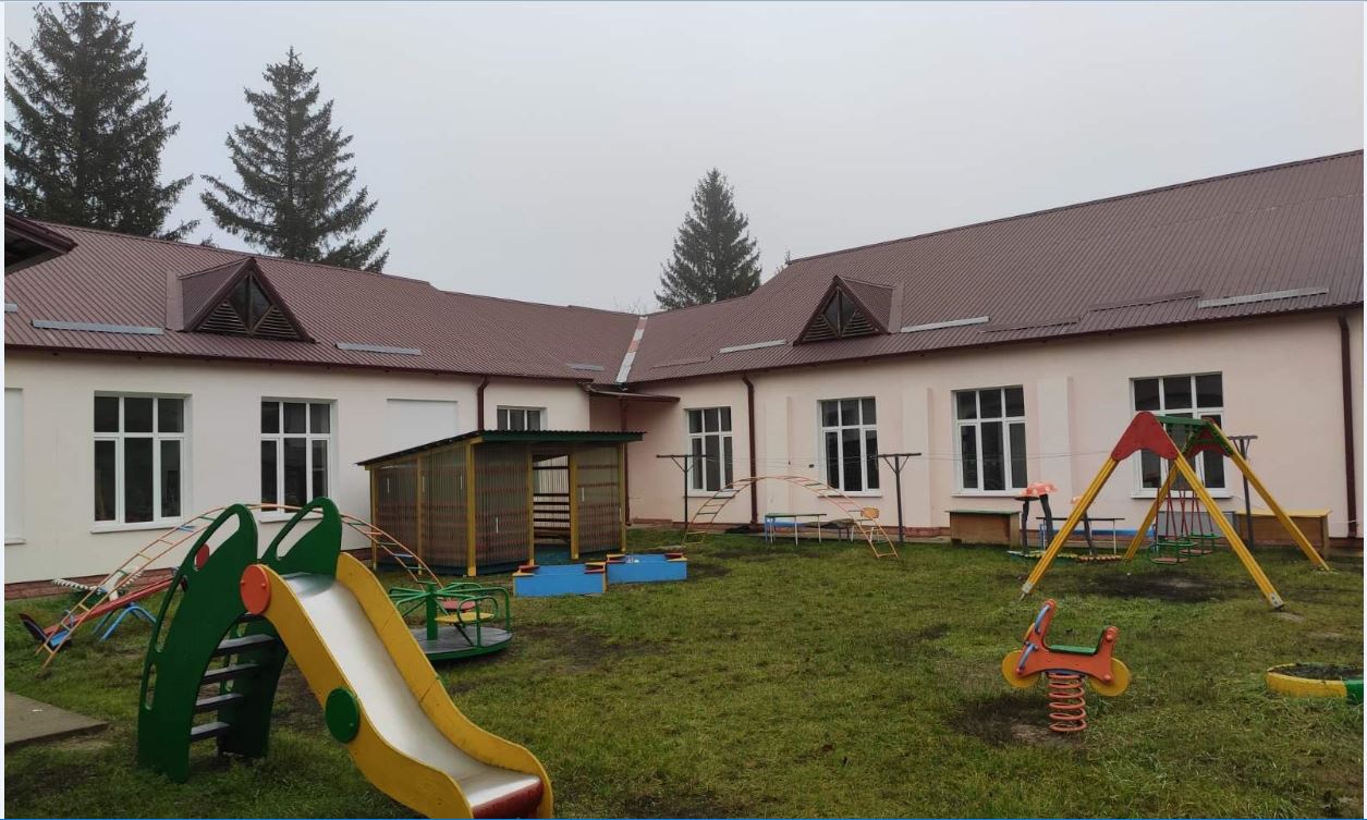 AEE a constatat cum s-au efectuat lucrările de reabilitare termică a gimnaziului și grădiniței din satul Telița