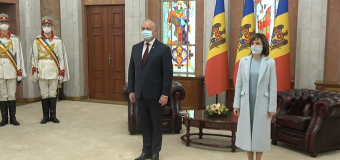 Maia Sandu a preluat puterea în noua sa calitate de șef al statului de la Igor Dodon