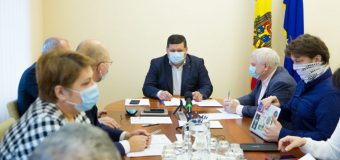 Comisia economie, buget și finanțe a cerut soluționarea imediată a problemei salariilor angajaților ”Căii Ferate a Moldovei”