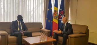 Pavel Filip s-a văzut cu Ambasadorul SUA în țara noastră