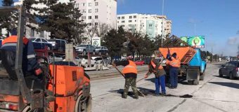 Lucrări de lichidare a situațiilor de avariere pe străzile din capitală