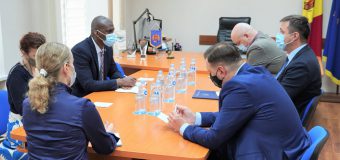 Ce a discutat conducerea CEC cu Ambasadorul SUA