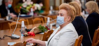 Asistenții medicali din țară au fost felicitați și li s-au oferit diplome, cu ocazia Zilei Internaționale a Asistenților Medicali