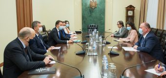 Aureliu Ciocoi a primit la Guvern o delegație a parlamentarilor europeni