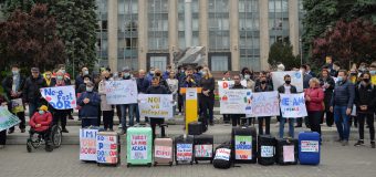 Tinerii PAS au organizat un flashmob
