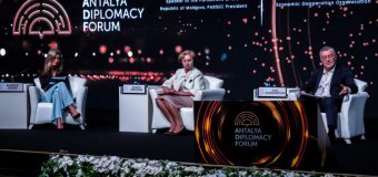 Forumul Diplomației de la Antalya: Președintele Parlamentului Zinaida Greceanîi a inaugurat discuțiile cu privire la sporirea eficienței organizațiilor regionale