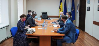 Conducerea CEC a avut o întrevedere oficială cu Ambasadorul SUA în Republica Moldova