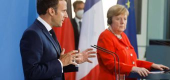 Merkel şi Macron îndeamnă la o coordonare în cadrul UE cu privire la redeschiderea frontierelor