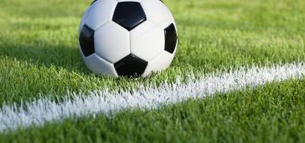 Două echipe de fotbal din Moldova vor să joace un meci de fotbal timp de 8 zile, fără întrerupere