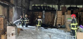 Incendiu la depozit cu jucării din Chișinău