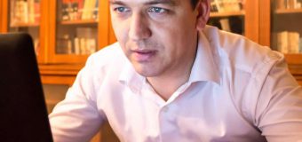Jurnalist de la București: „Unde “fug” cetățenii moldoveni la muncă? Publicitatea stradală poate spune multe”