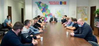 Dodon, la discuții cu deputații Blocului aleși în APG