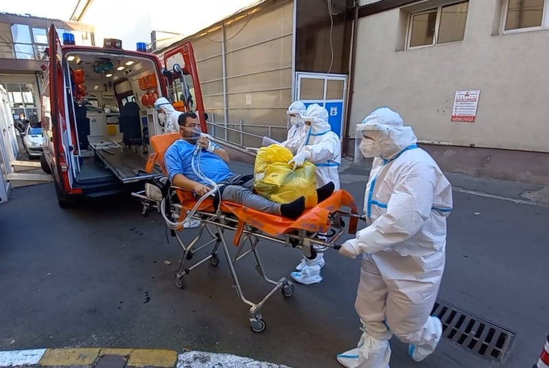 Angajații SMURD IGSU din Republica Moldova continuă misiunea de acordarea suportului sistemului medical din România