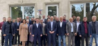 PDM: Oamenii au nevoie de realizări și fapte care să le facă viața mai bună, nu de show-uri cu mascați