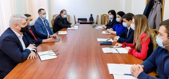 A fost analizat stadiul actual al cooperării dintre Vamă și „Poșta Moldovei”