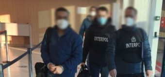 Moldovean căutat pe canalele Interpol, extrădat din Cehia