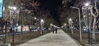 (FOTO) Chișinăul se pregătește pentru sărbătorile de iarnă