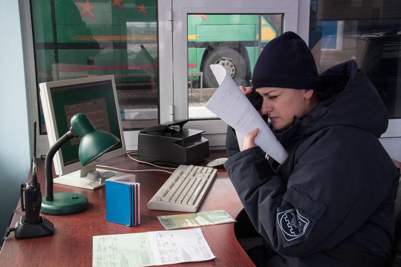 Trei acte falsificate, depistate la frontiera Giurgiulești-Galați, în mai puțin de 24 de ore