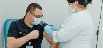 Peste 80% din angajații Poliției de Frontieră s-au imunizat împotriva Covid-19