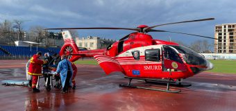 Un bărbat din Ocnița a fost transportat la Chișinău cu ajutorul unui echipaj SMURD, după ce a suportat combustii prin flacără pe 40 % din suprafața corpului